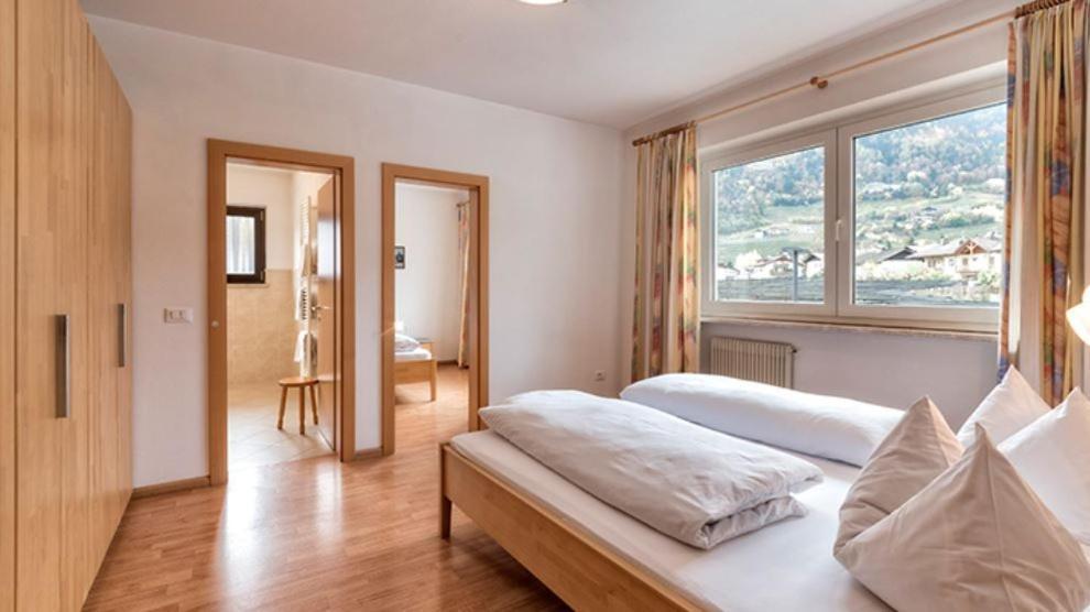 Residence Andrea Lagundo Bagian luar foto